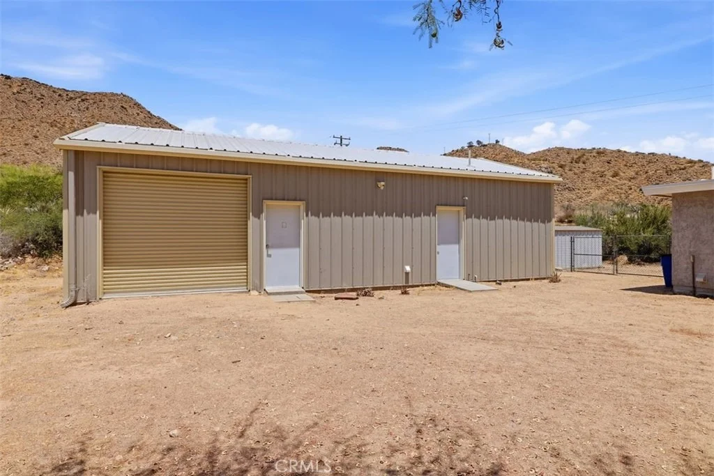 Photo of 52390 Altadena