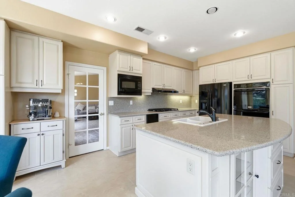 Photo of 3121 Via Valesco