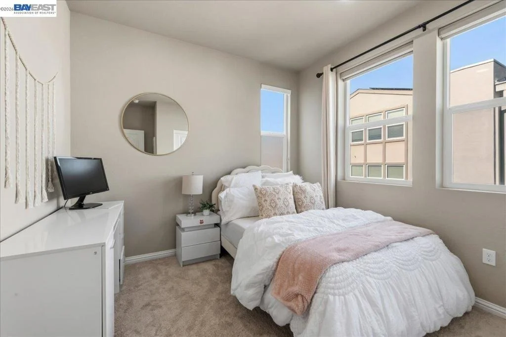 Photo of 4398 Healdsburg Way