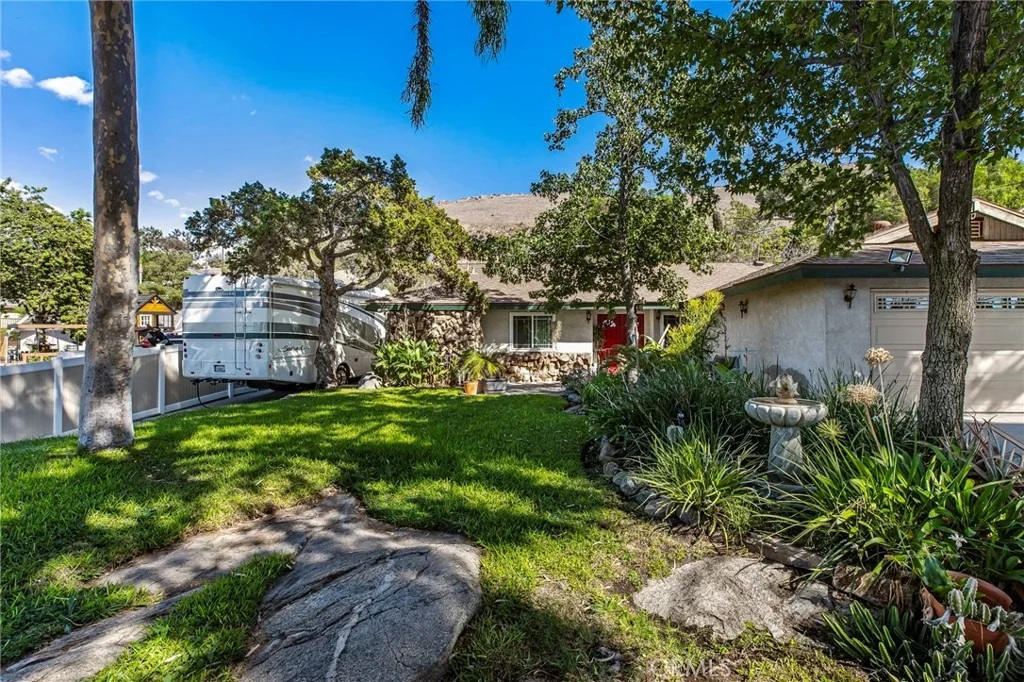 Photo of 4581 Crestview Drive