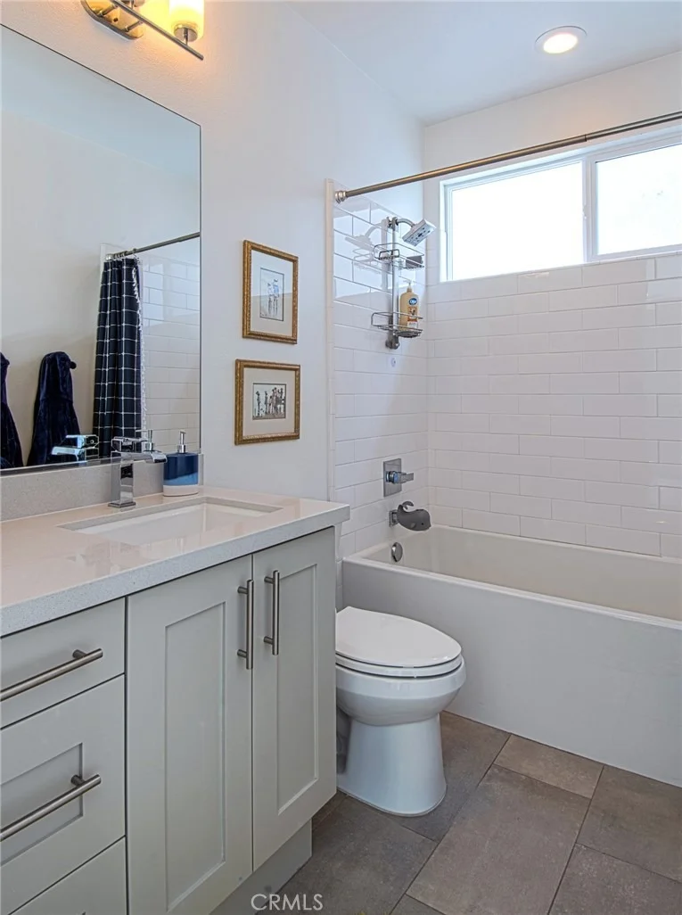 Photo of 337 Anderson Lane