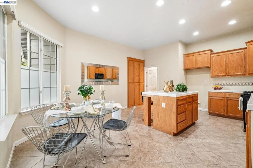 Photo of 2547 Wesley Ln