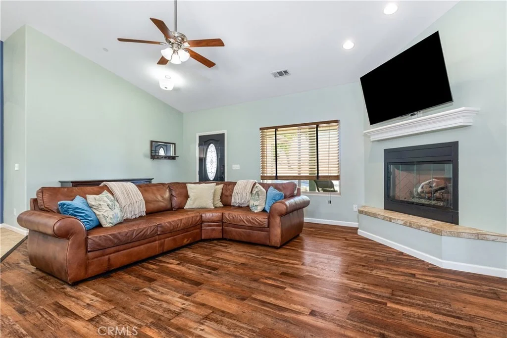 Photo of 2225 Holly Drive