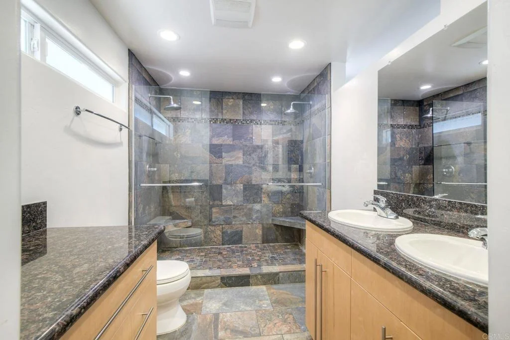 Photo of 1315 Alta Vista Drive
