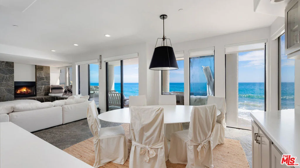 Photo of 25252 Malibu Road