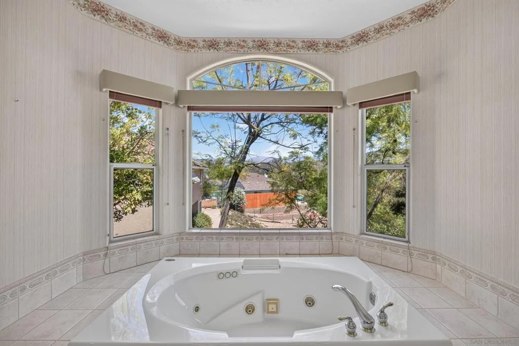 Photo of 15546 Calistoga Dr.
