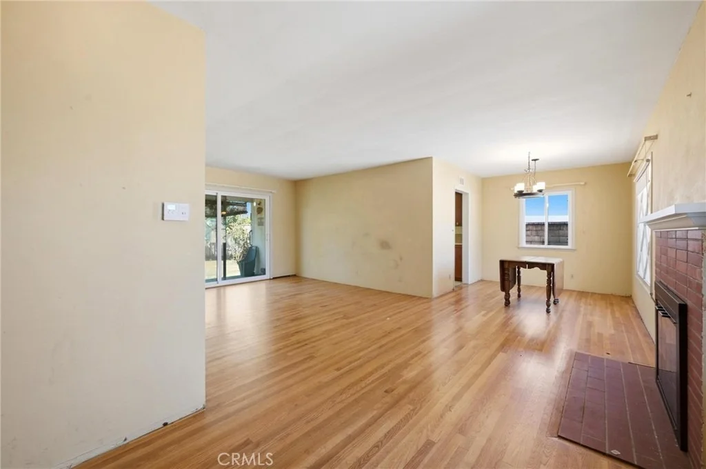Photo of 7321 Leescott Avenue