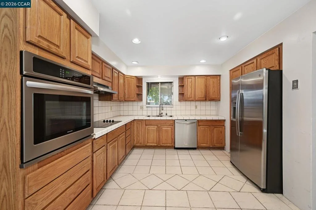 Photo of 1402 Canterbury Dr