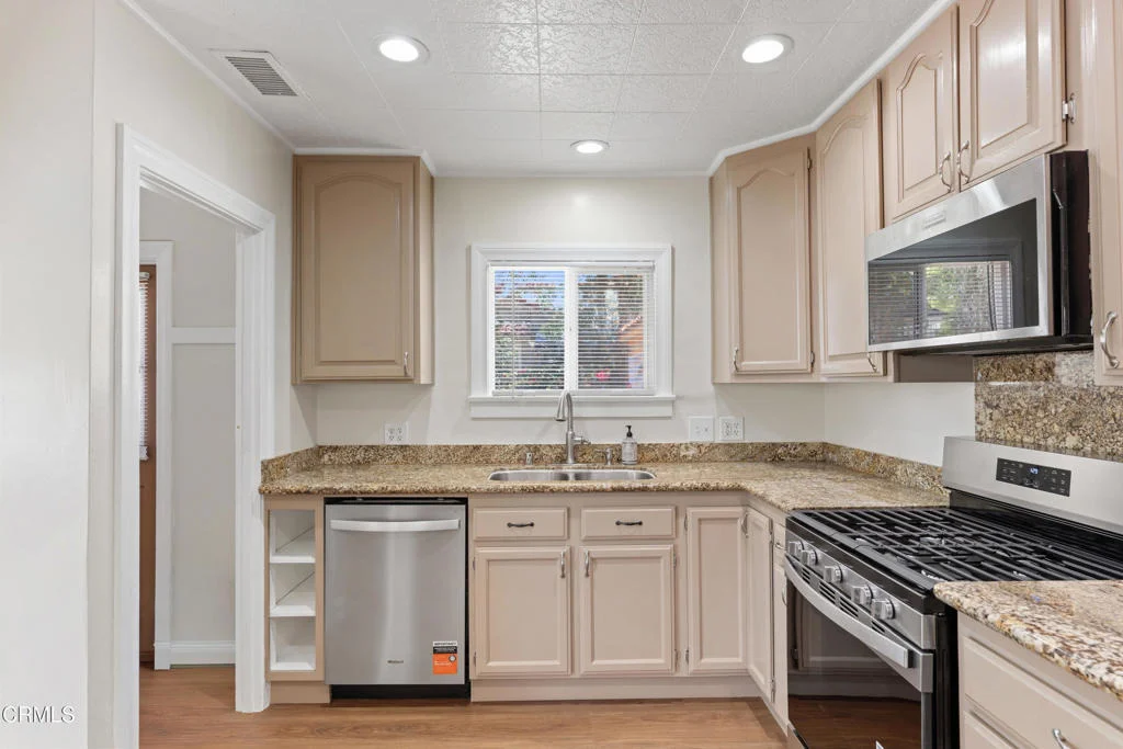 Photo of 1001 Monterey Road