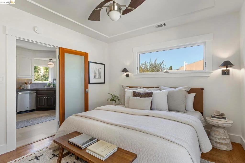 Photo of 5377 Bryant Ave