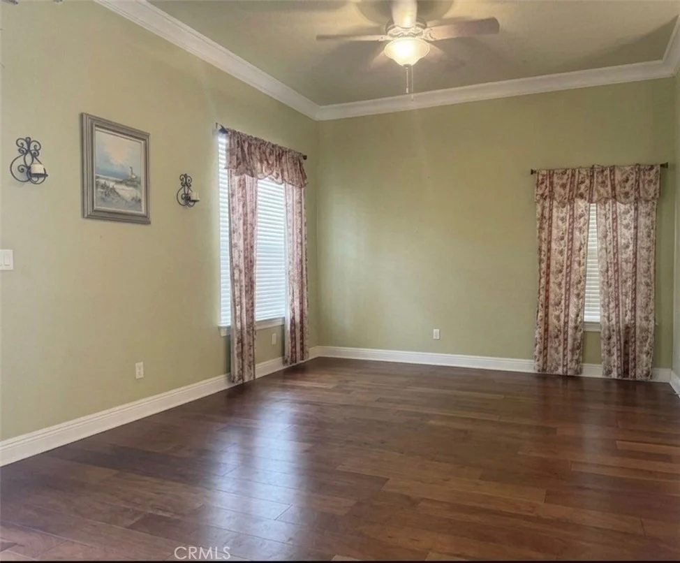 Photo of 82 N Wathen