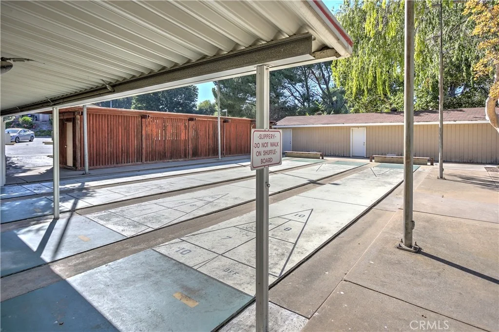 Photo of Unit E at 26344 Oak Plain