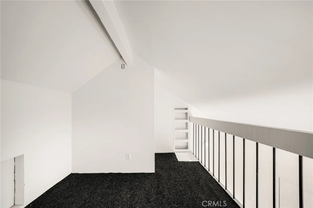 Photo of 9327 Lexington Street