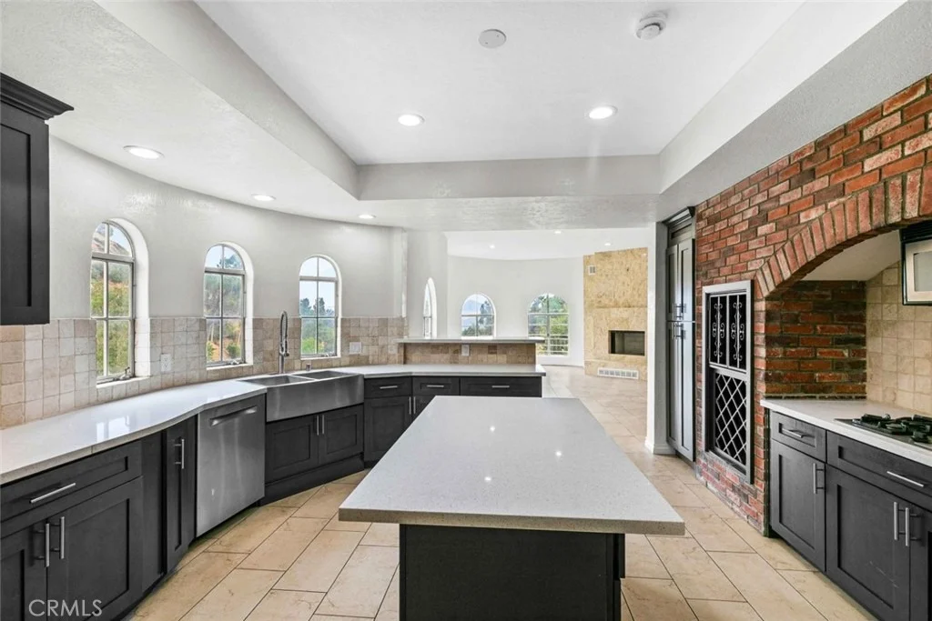Photo of 631 Caleb Street