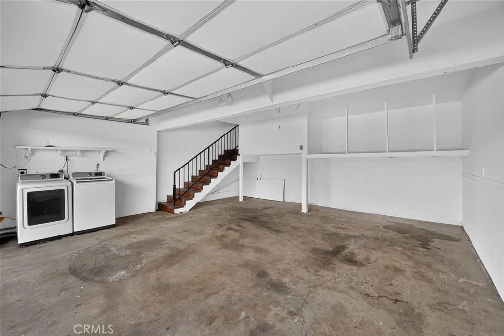 Photo of Unit 3 at 2105 N Derek