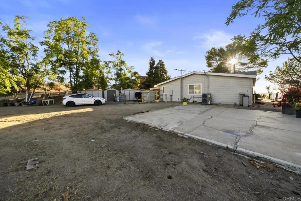 Photo of 42550 Hall Road