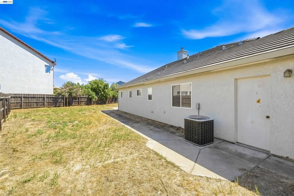 Photo of 2232 Katherine Pl