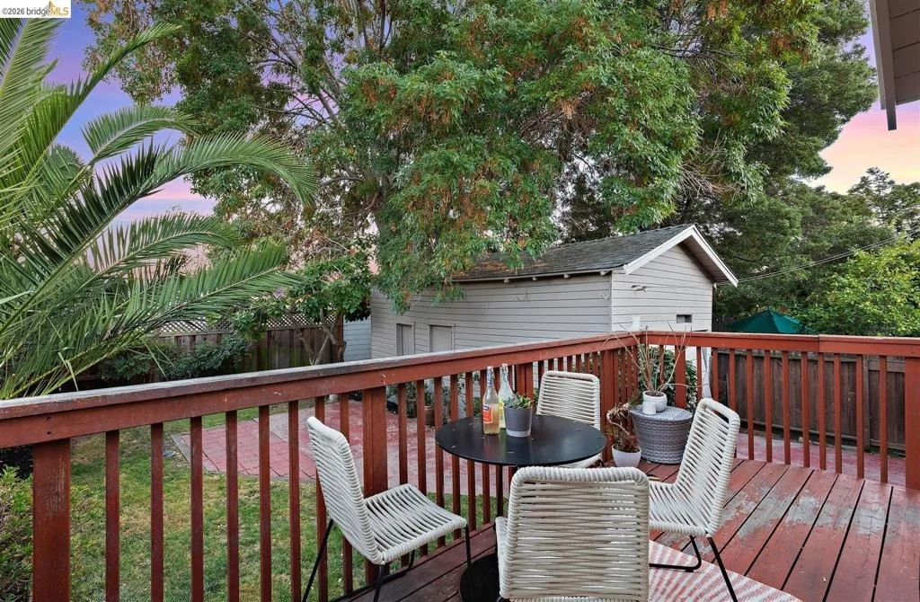 Photo of 2700 55th Ave
