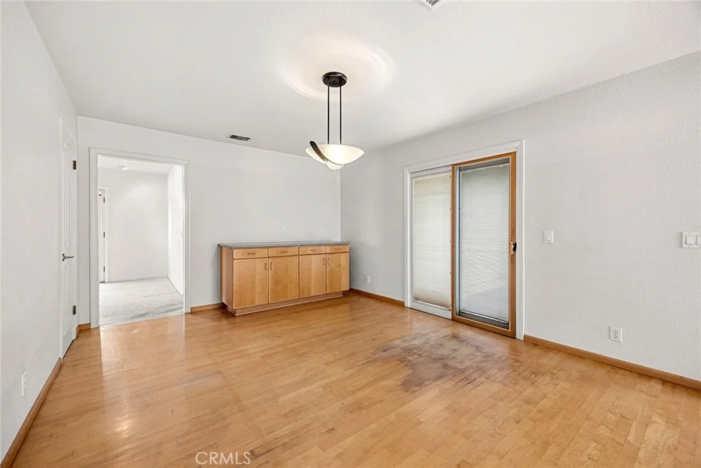 Photo of 5812 Crestview