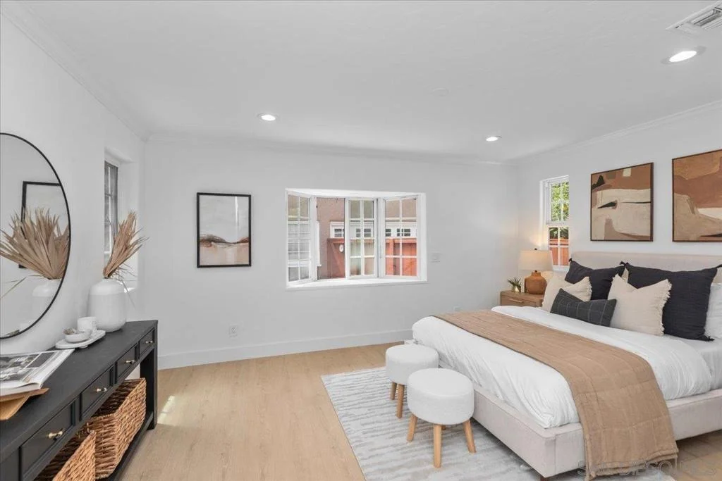 Photo of 633 Arroyo