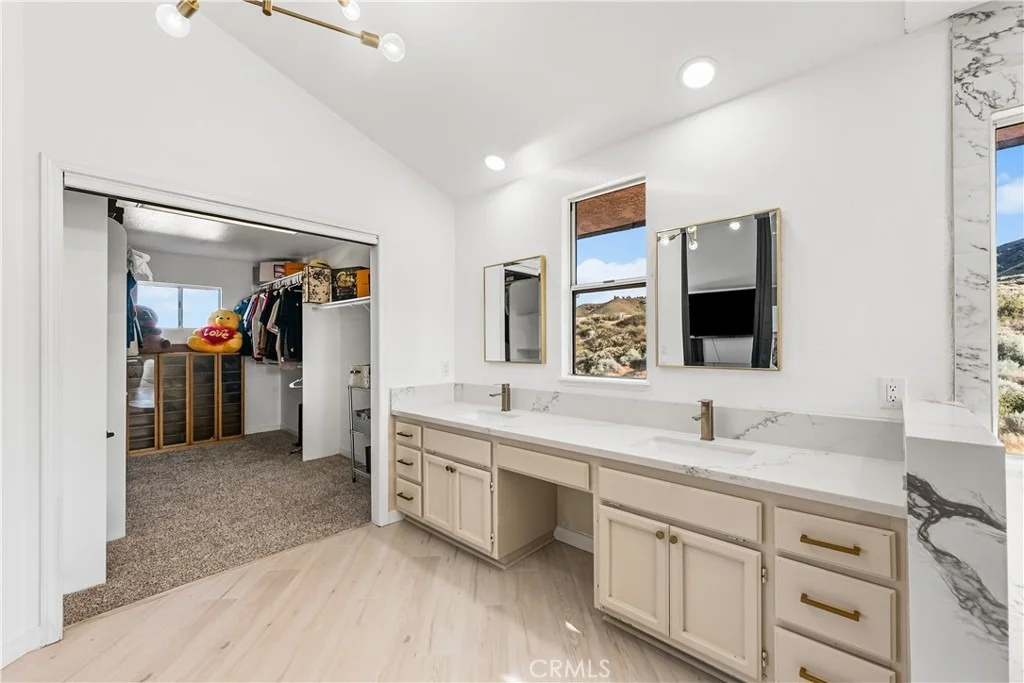 Photo of 6710 Sycamore