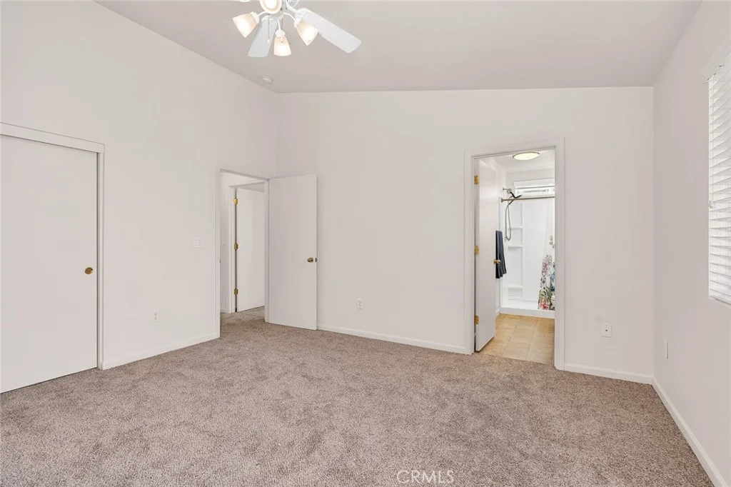 Photo of 2835 N Drake
