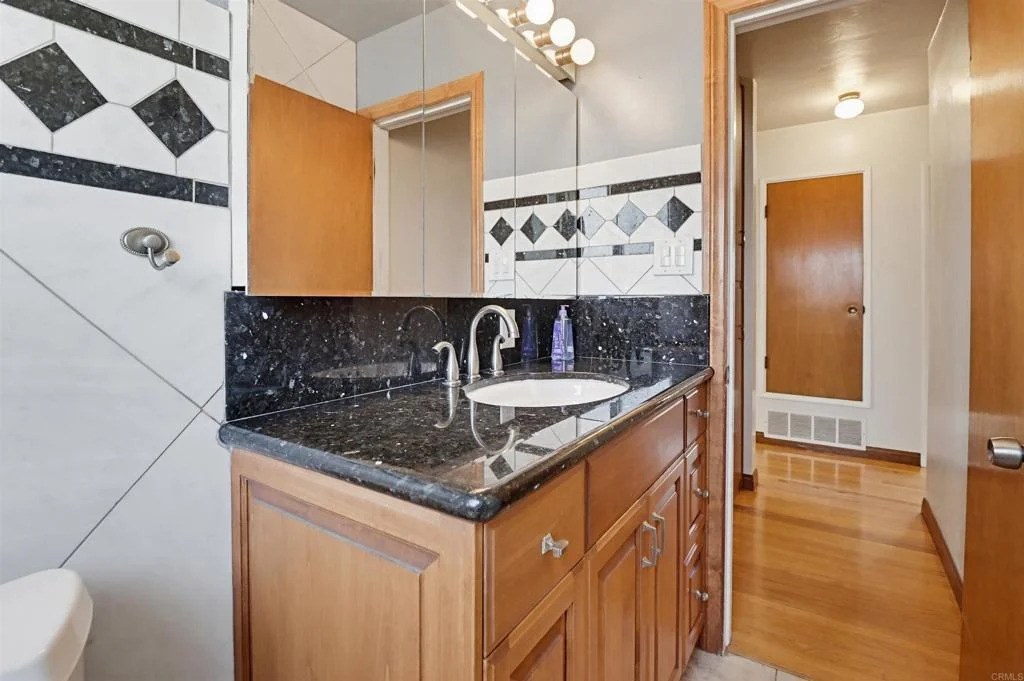 Photo of 624 Guava Ave