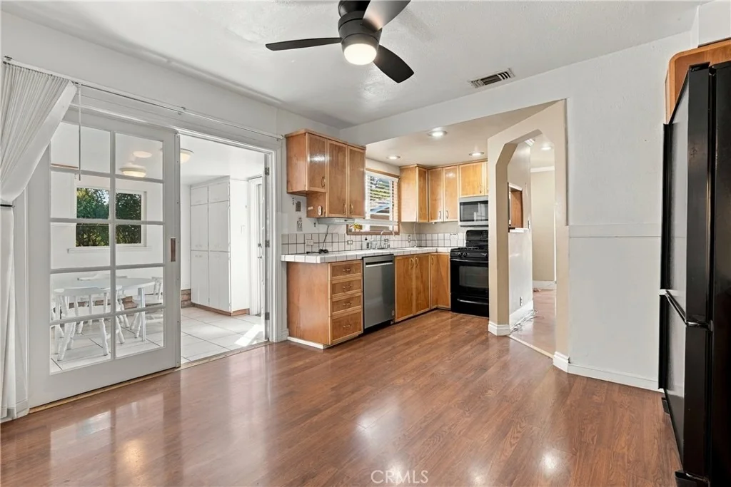 Photo of 345 21st