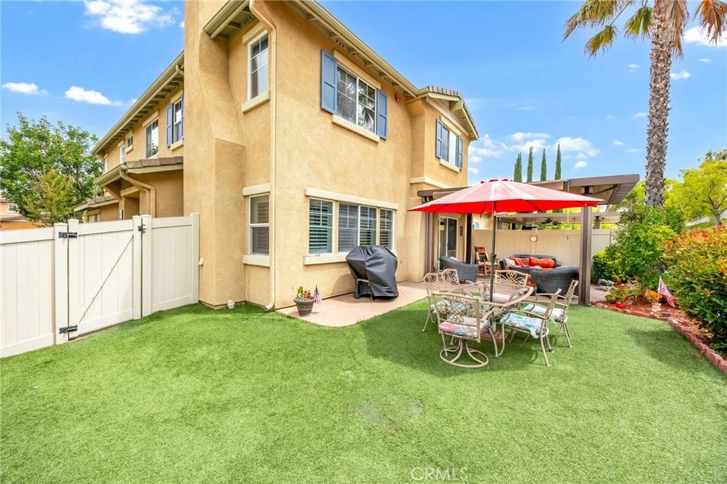 Photo of Unit B at 33433 Emerson Way