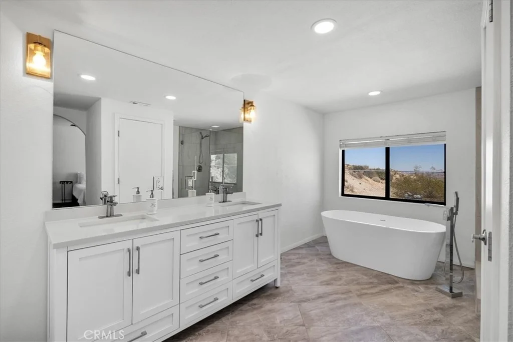 Photo of 6177 Mandarin Road