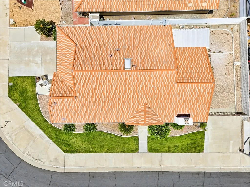 Photo of 2562 Alegre Avenue