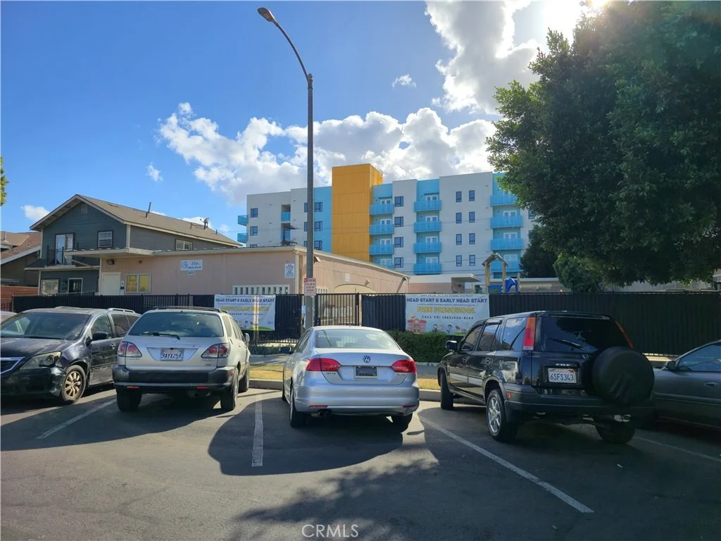 Photo of 1425 Elm