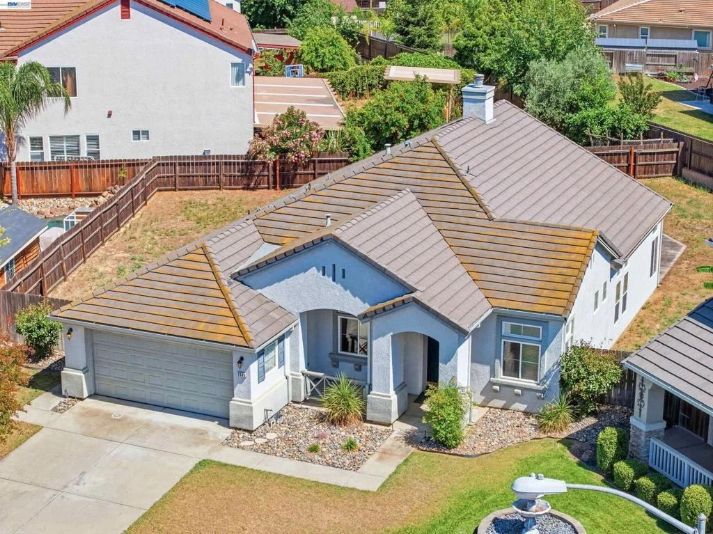 Photo of 2232 Katherine Pl