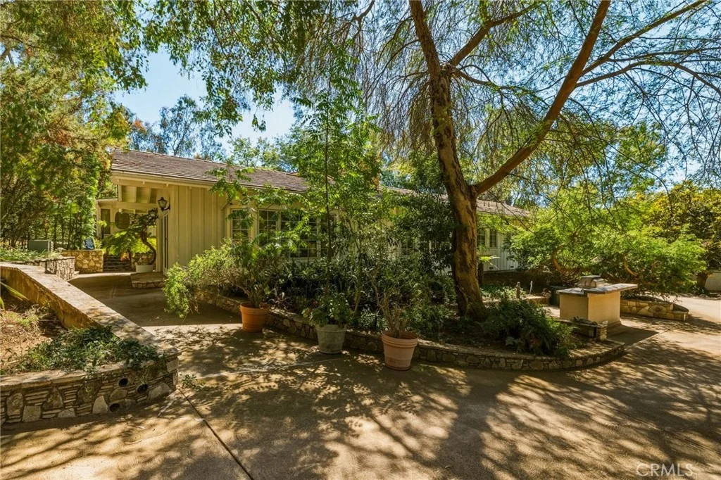 Photo of 14 Johns Canyon Road