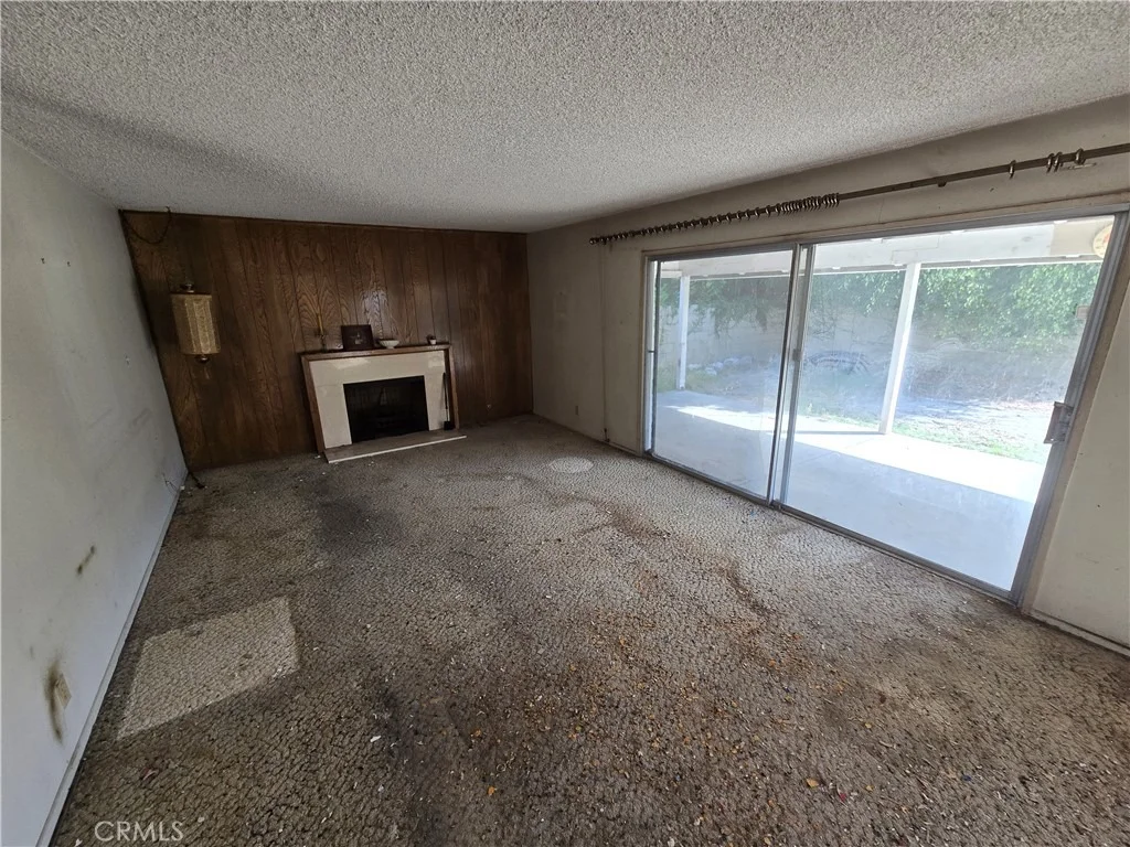 Photo of 3840 Rose
