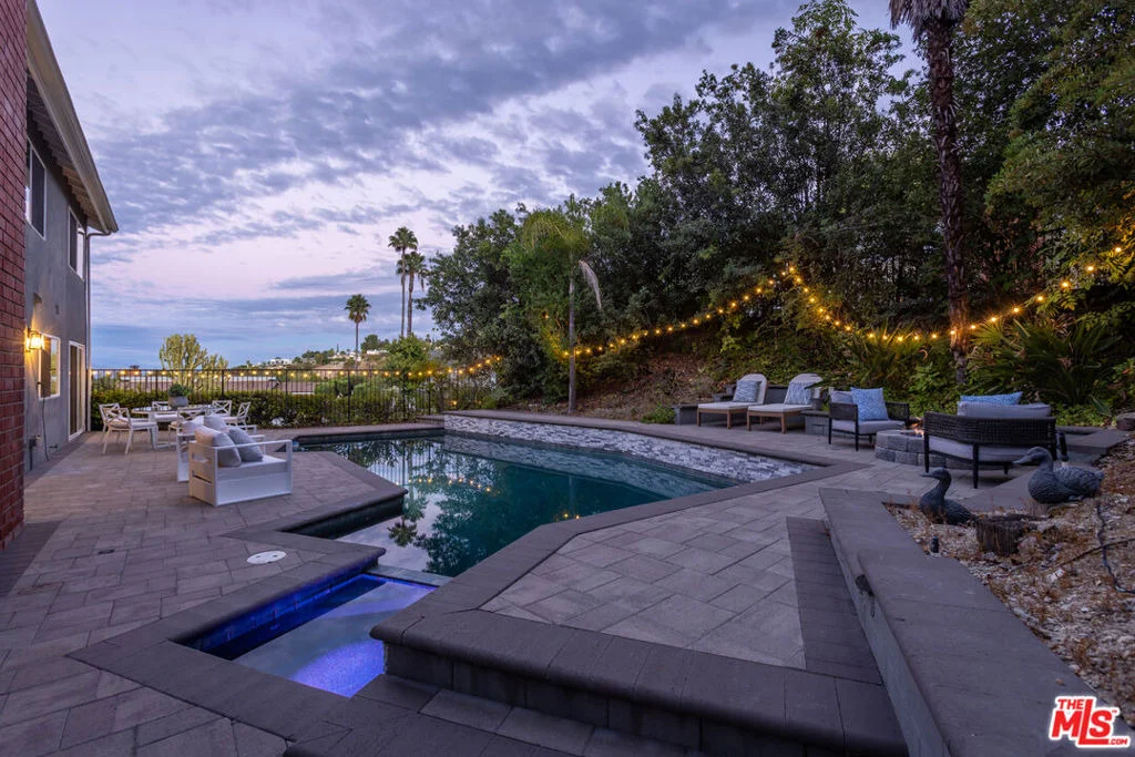 Photo of 4711 Hermano Drive