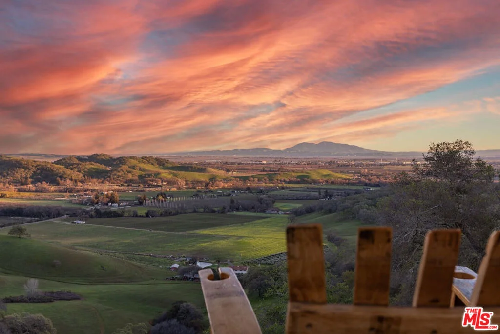 Photo of 5066 Clayton Road