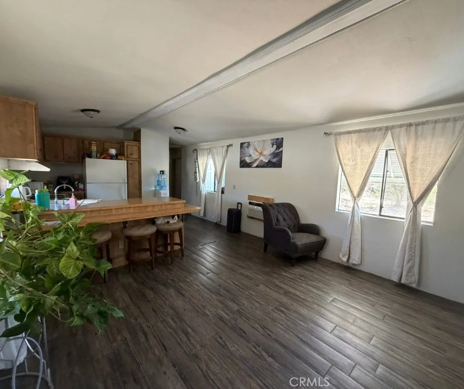 Photo of 37525 E Benton Road