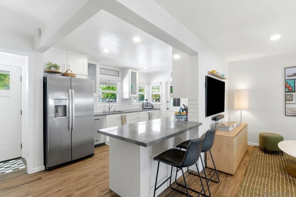 Photo of 5349 Waring Road