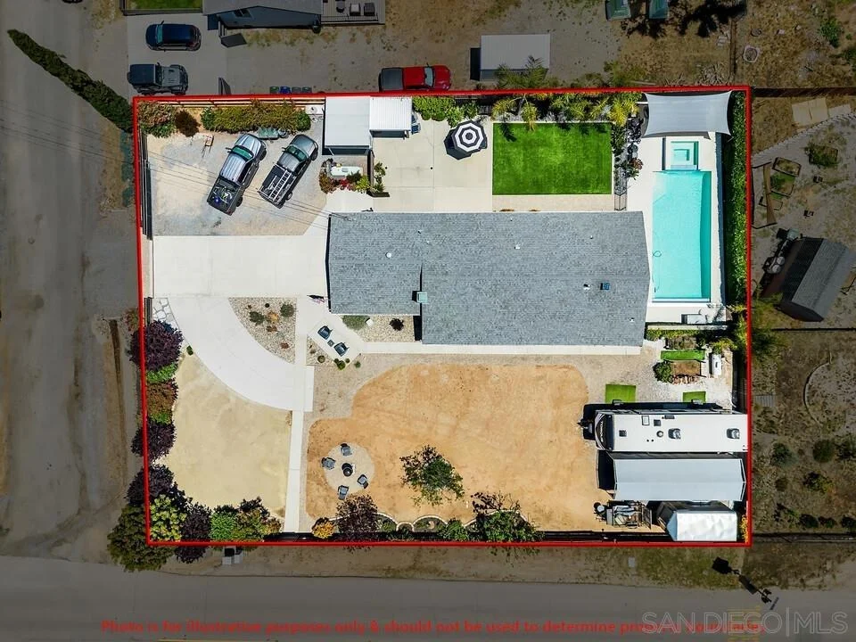 Photo of 1852 EL CAJON LN.