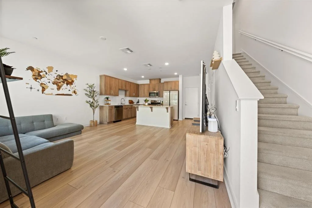 Photo of 320 Satsuma Trail
