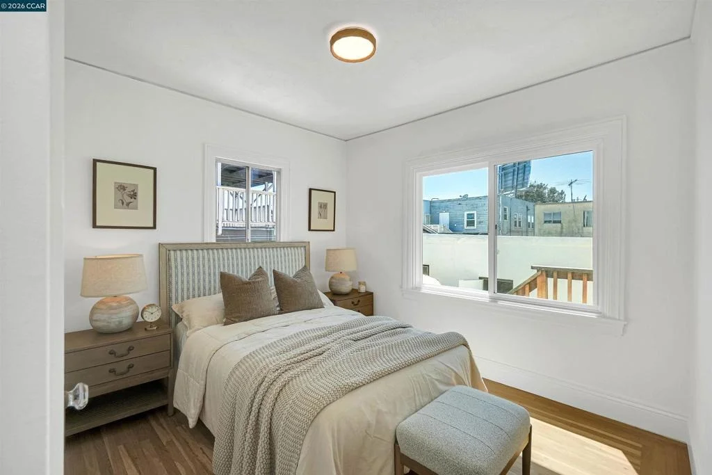 Photo of 1300 Kains Ave