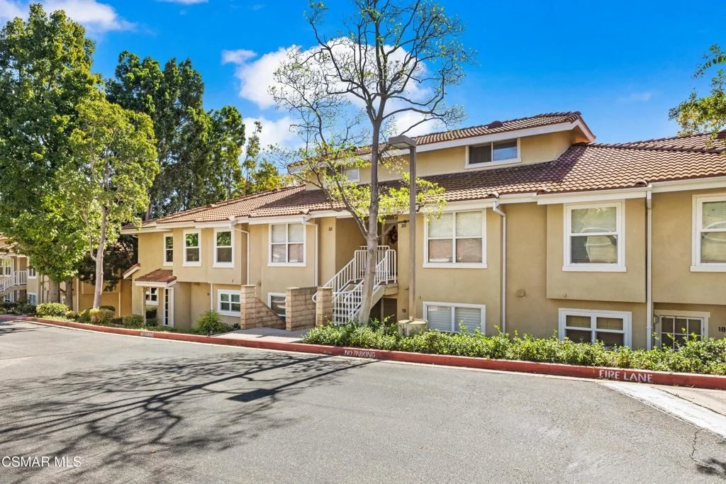 Photo of Unit 21 at 2731 Erringer Road