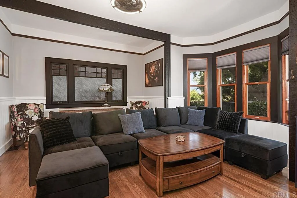 Photo of 210 S Vine Street