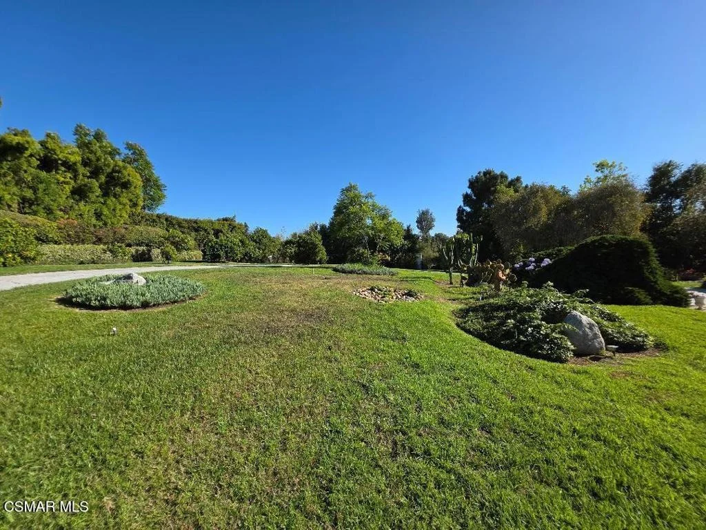 Photo of 195 Avocado Place