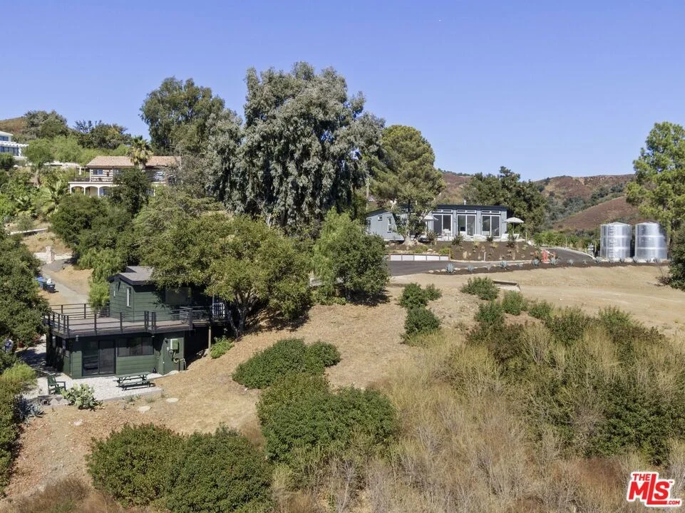 Photo of 3065 S S Foose Road