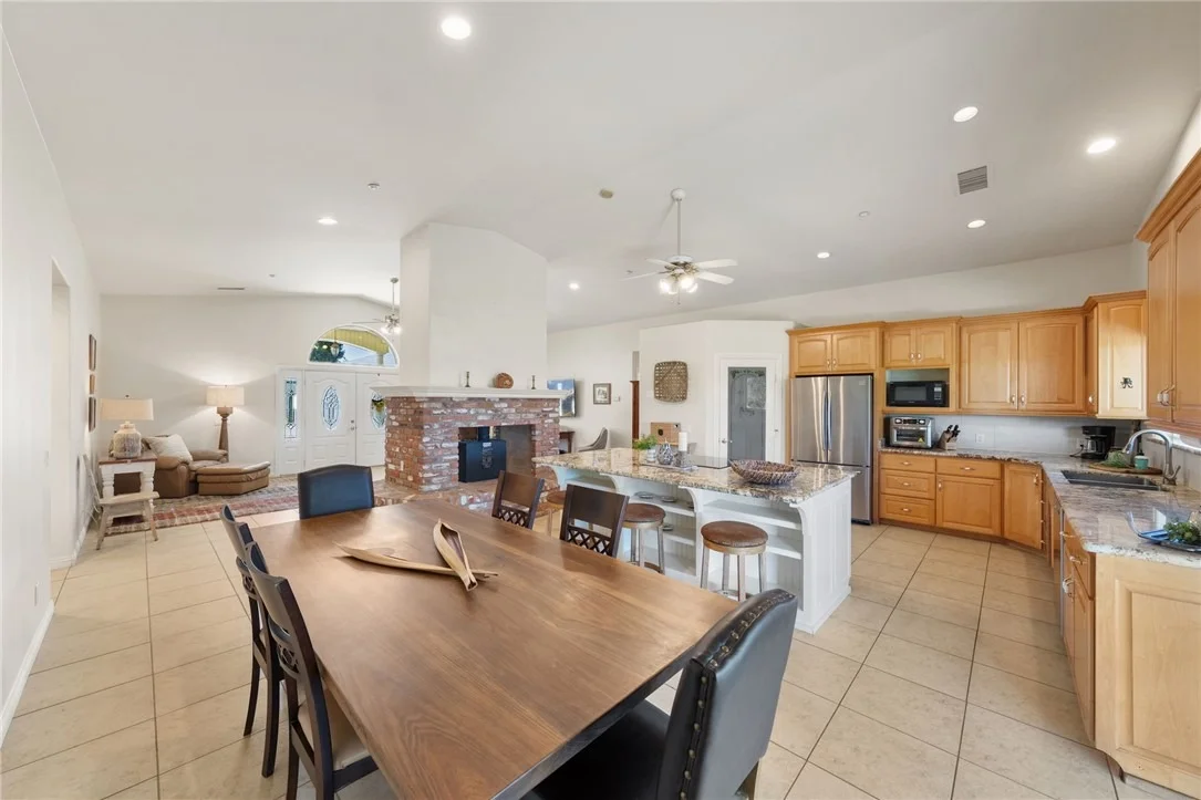 Photo of 2713 E Mission