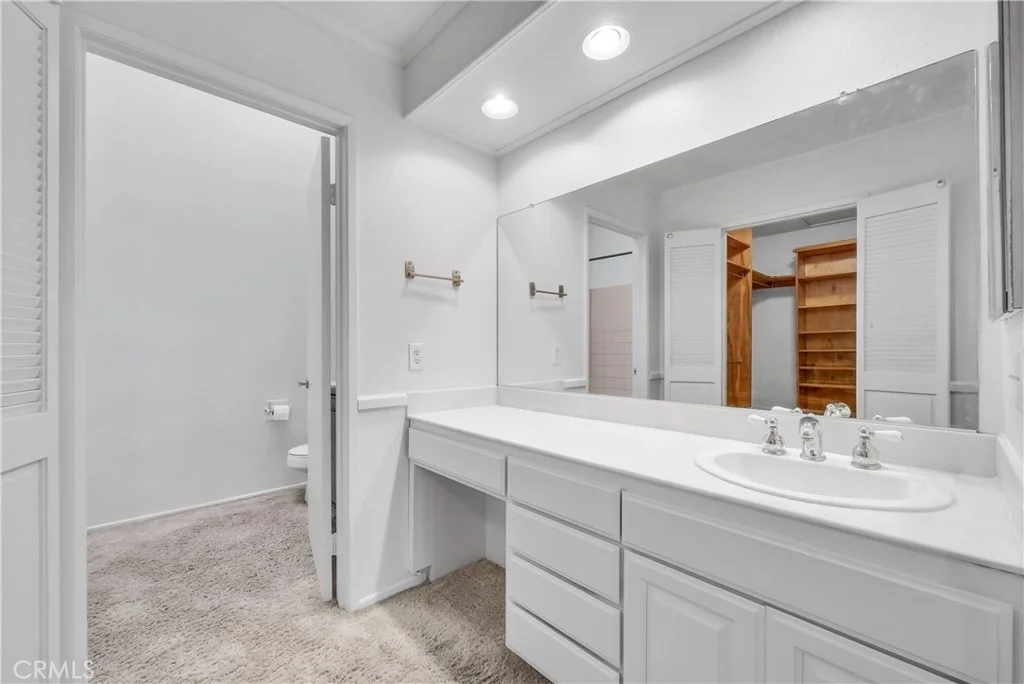 Photo of 451 Corte Rojo