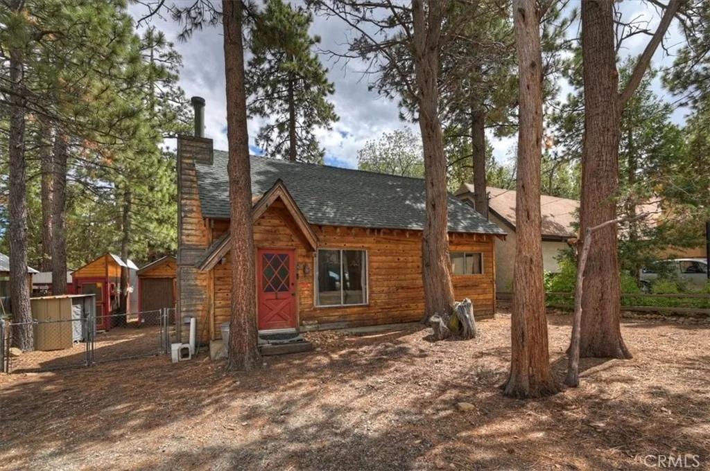 Photo of 313 Leonard