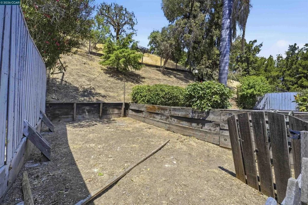 Photo of 2240 Concord Dr